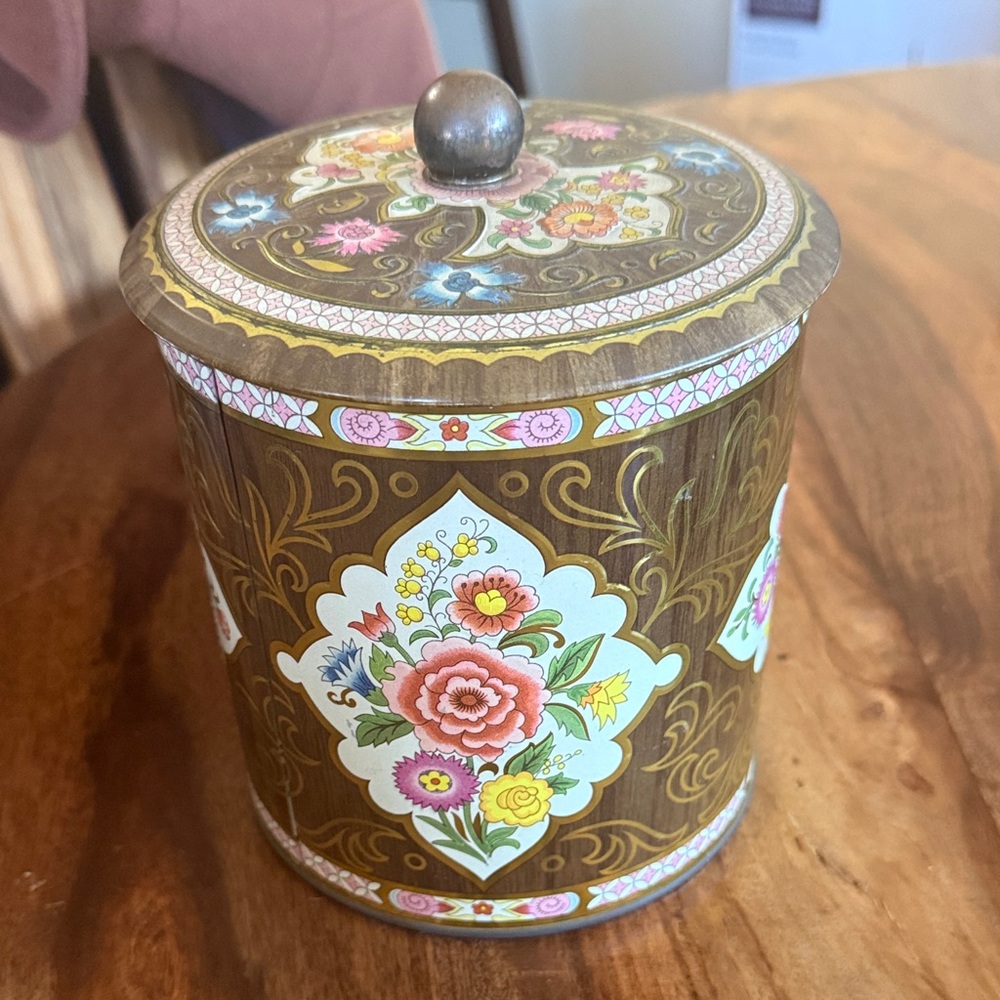 Vintage Floral Brown Decorative British Tea Canister